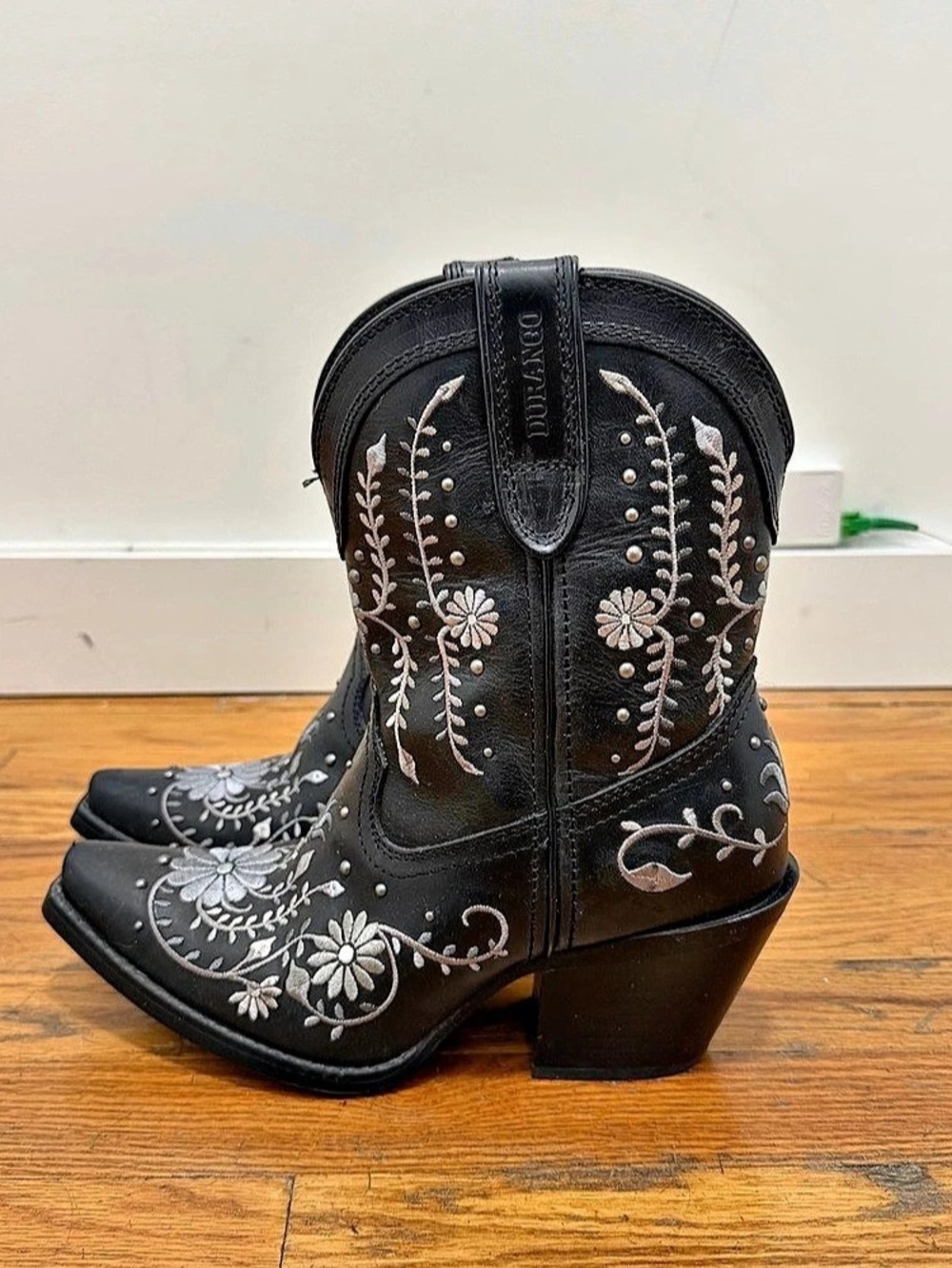 Durango Black Floral Western Heeled Cowboy Boots - Size 7